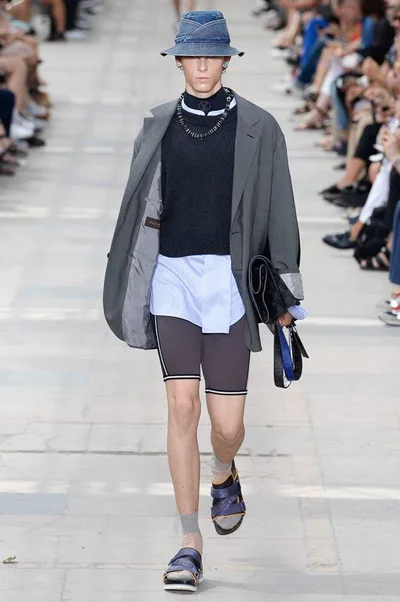 Look 1